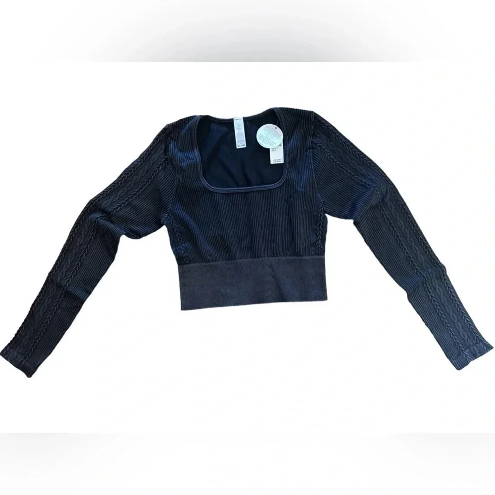 New OFFLINE By Aerie Seamless Cable Square Neck T Shirt Black Size Small NWT